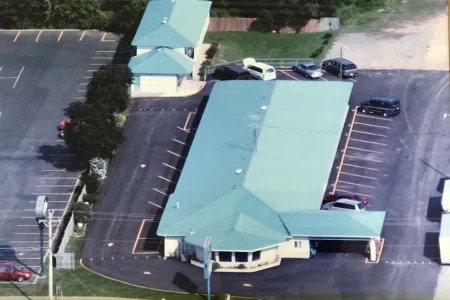 Economy Inn Motel Отели в г. Marshall County