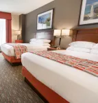 Drury Inn & Suites Dayton North Hotel di Dayton