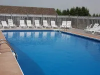 Shining Waters - Ingleside Cottages Hotels in Queens County