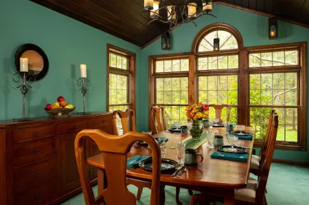 Paddler's Lane Retreat