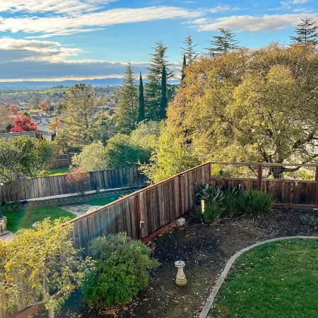 Wine Country Gateway w/ Views Btwn Napa & SF