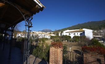 Hotel Enrique Calvillo