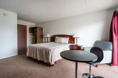 M&M Motel