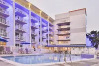 Marquis de Lafayette Hotels in West Cape May