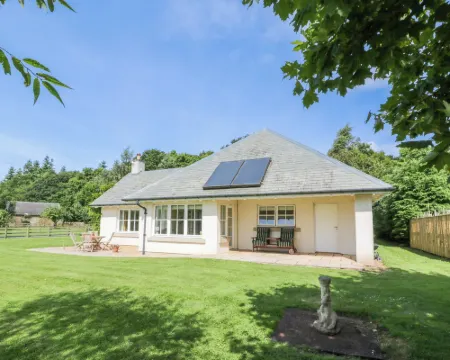 Runglee Hotels in Duns