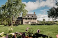 Harmony Forge Inn Hotels in Boggs Township