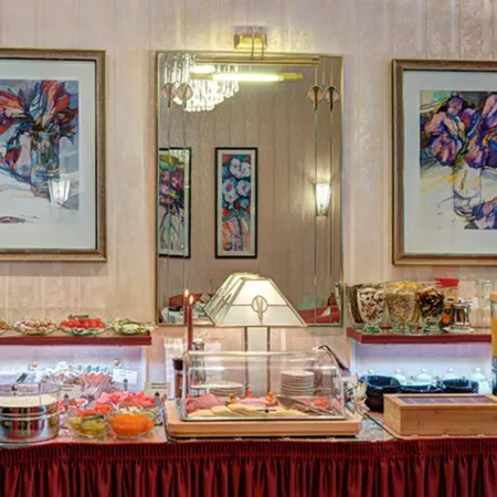 Astoria Hotel