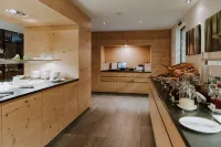 Huber's Boutique Hotel - Breakfast