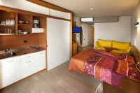 Ambienthotel Spiaggia Hotel in zona Sentiero degli Ulivi per Malcesine/Speck Stube