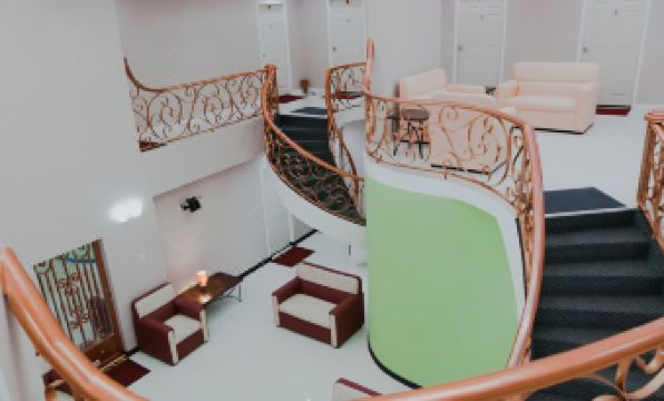 Emporis Resort