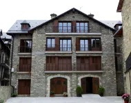 아파르타멘토스 비야 데 플란 Castillo Boltana 주변 호텔