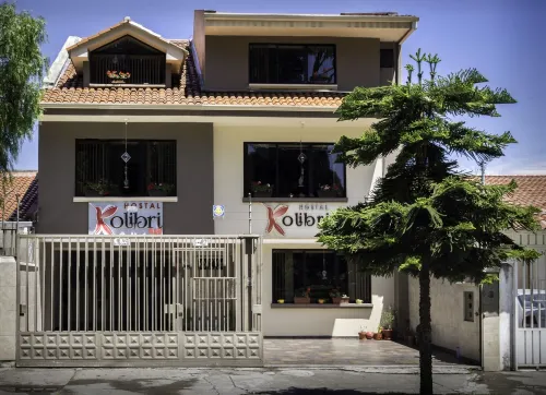 Hostal Kolibri B&B