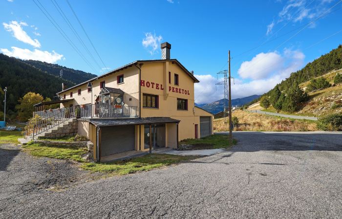 Hotel Peretol