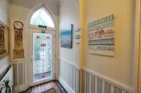 Rowcroft Lodge Guest House B&B