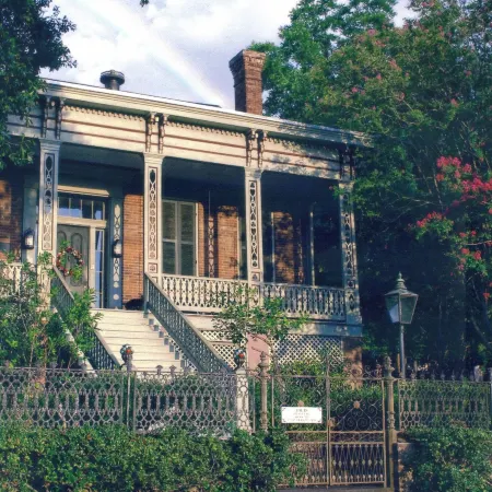 Corners Mansion Inn - A Bed and Breakfast