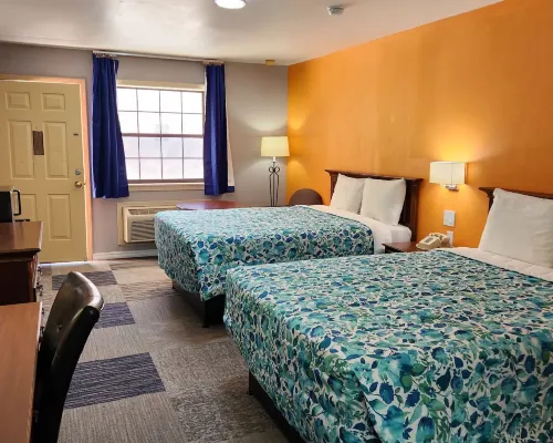 Swiss Village Inn Hotels in Cedar Township