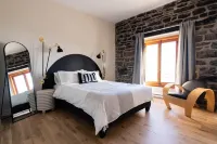 Maison Place Royale by Luxury in Transit - Homestays