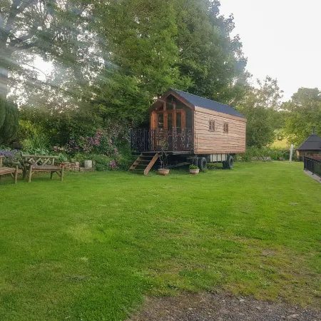 Rambler's Cottage