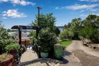 South Bridge Bed and Breakfast - Homestays