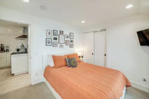 1 Mi to Dtwn Grand Rapids: Chic Condo w/ Balcony! - Condos