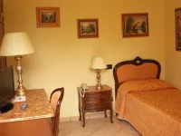 Magnagallo Hotels near Modena Fiere