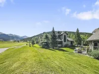 Private Dog Friendly Home Boasts Incredible Views - WD25