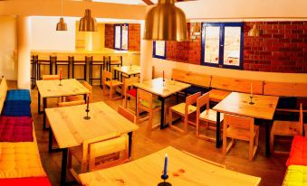Saqray Hostel