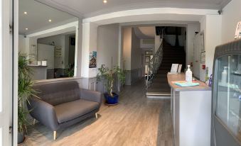 Logis Hotel du Midi