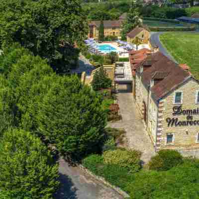 Domaine de Monrecour Hotel Exterior
