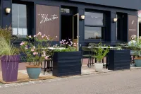 Logis - Hôtel & Restaurant le Bellevue Hotels in Bourgtheroulde-Infreville
