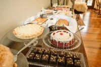 Malbec Casa Hotel - breakfast