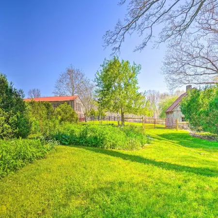 Dreamy Homestead Escape Patio, Ranch on-Site