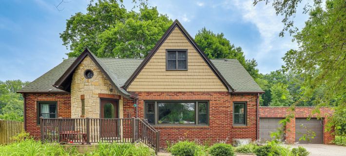 Sugar Shores ~ 3 Mi to Indiana Dunes Nat'l Park Hotels in Porter County