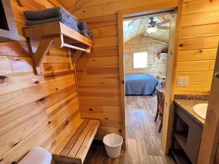 A-Lodge Salida - Cabins RV Tents Camping