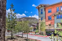 Luxe Village Home by Gondola, Shops & Restaurants! - Bar