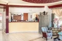 Alexandros Hotel
