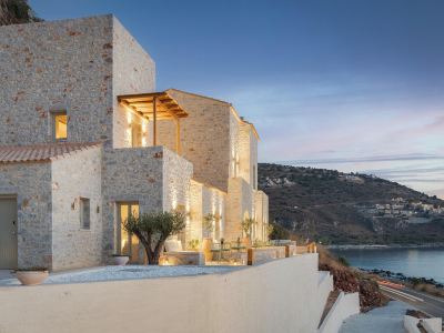 Yerma Suites Limeni