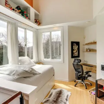 Architect-Designed Modern Home Near Hunter Mountain