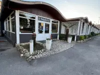 Hotel Federico II Hotels near Ospedale Monaldi