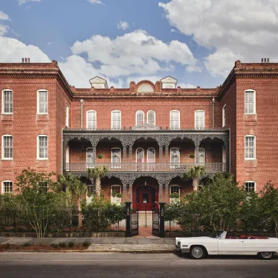 Hotel Saint Vincent Hotels near Garden District