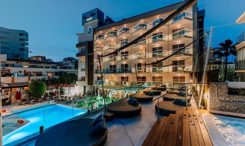 hotel overview picture