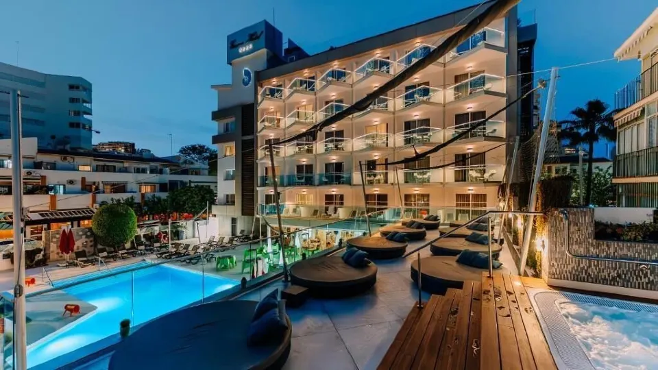Essence Hotel Boutique