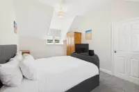 Host & Stay - Easton Meadows Holiday Cottage - parking