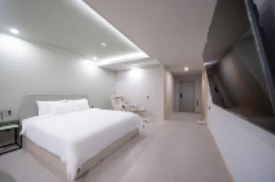 Brown Dot Yeosu Yeocheon Branch