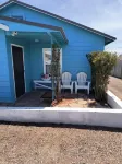 OLD WEST HIDEOUT - Large 2 Bedroom, One Block from Historic Route 66!