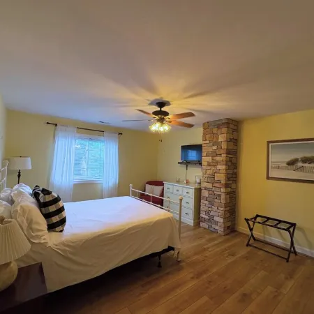 Whispering Pines Retreat