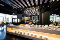 Holiday Garden Hotel SKM Park