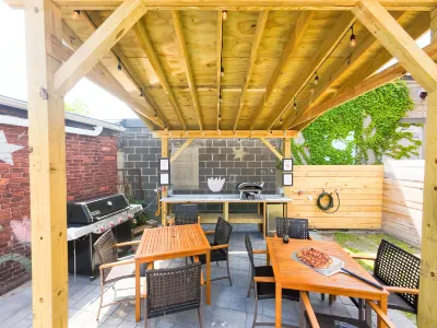 Breathtaking City Views and Private Deck - Stunning Urban Oasis Hotels in der Nähe von lululemon