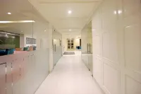 Hotel Magenta