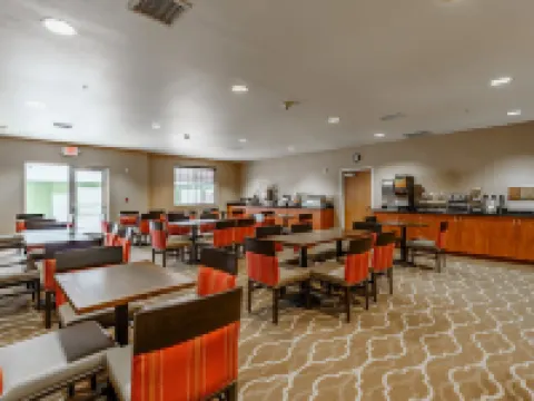 Cobblestone Suites - Ripon Hotels in Fond du Lac County